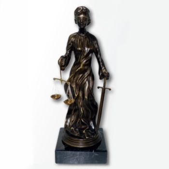 Justitia Figuren