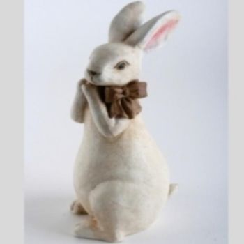 Hasenfigur Creme, Osterhase mit Halsschleife. 26,5 cm