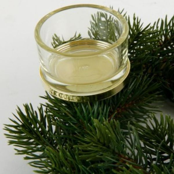 Teelichthalter gold mit Glas für Adventskränze. Teelichthalter gold mit Glas für Adventskränze.